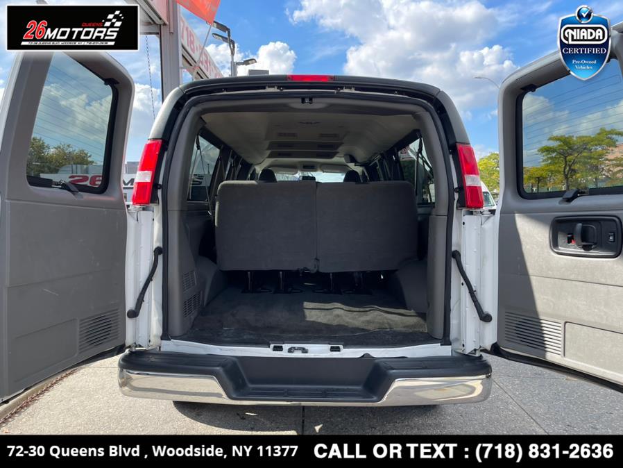 Used Chevrolet Express Passenger RWD 3500 155" LT 2018 | 26 Motors Queens. Woodside, New York Used Chevrolet Express Passenger RWD 3500 155" LT 2018 | 26 Motors Queens. Woodside, New York