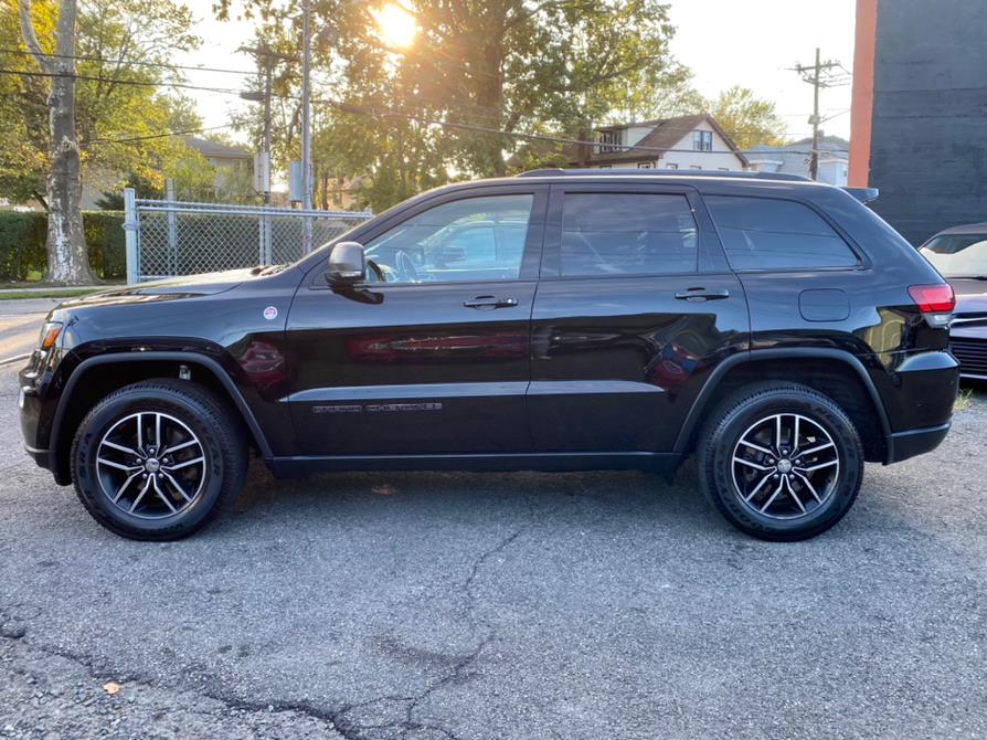 Used Jeep Grand Cherokee Trailhawk 4x4 2017 | Easy Credit of Jersey. South Hackensack, New Jersey
