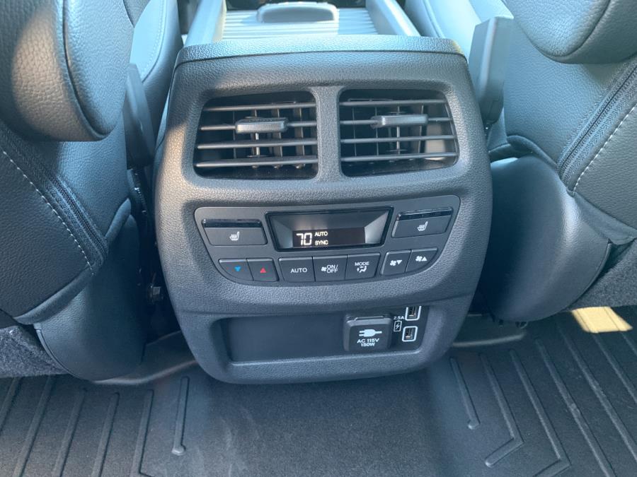 2019 Honda Passport Touring AWD, available for sale in Bangor , Maine | Pray's Auto Sales . Bangor , Maine 2019 Honda Passport Touring AWD, available for sale in Bangor , Maine | Pray's Auto Sales . Bangor , Maine