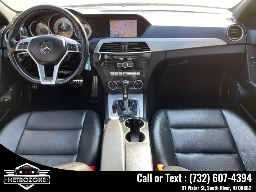 Used Mercedes-Benz C-Class 4dr Sdn C300 Luxury 4MATIC 2012 | Metrozone Motor Group. South River, New Jersey Used Mercedes-Benz C-Class 4dr Sdn C300 Luxury 4MATIC 2012 | Metrozone Motor Group. South River, New Jersey