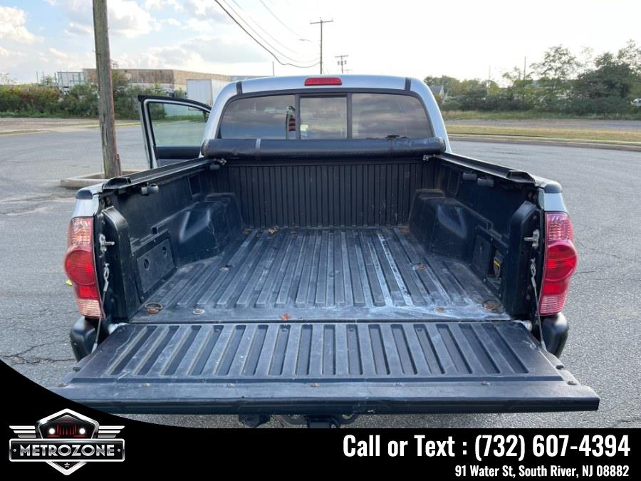 Used Toyota Tacoma Double 128" Auto 4WD 2005 | Metrozone Motor Group. South River, New Jersey Used Toyota Tacoma Double 128" Auto 4WD 2005 | Metrozone Motor Group. South River, New Jersey
