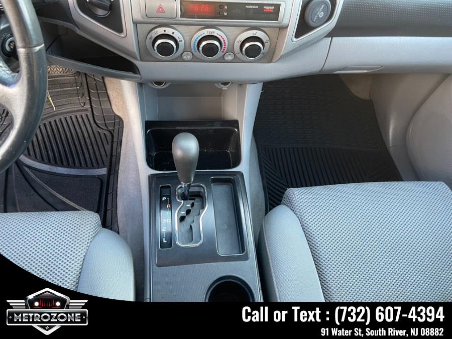 Used Toyota Tacoma Double 128" Auto 4WD 2005 | Metrozone Motor Group. South River, New Jersey Used Toyota Tacoma Double 128" Auto 4WD 2005 | Metrozone Motor Group. South River, New Jersey
