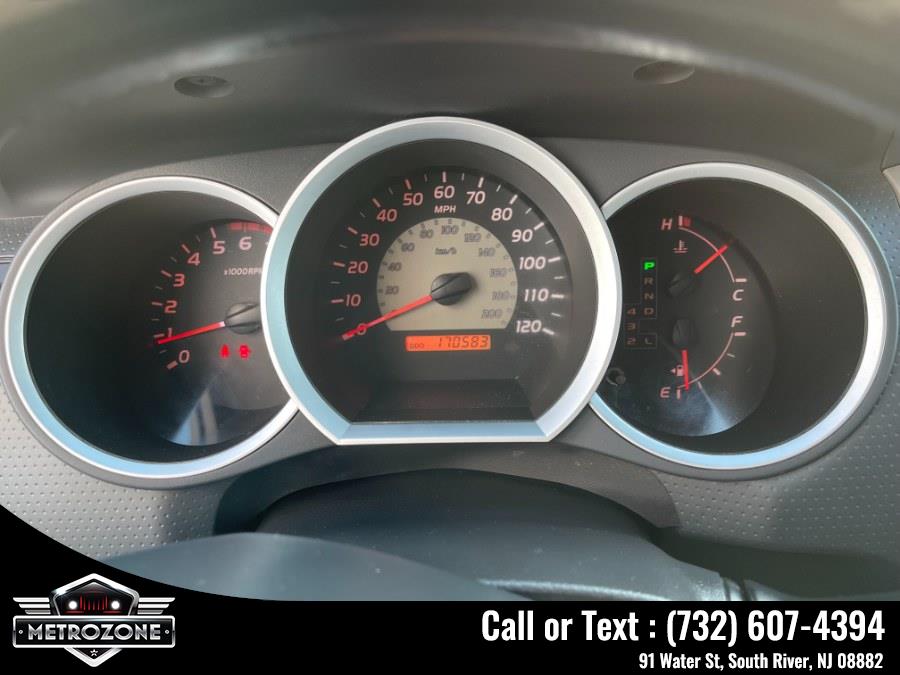 Used Toyota Tacoma Double 128" Auto 4WD 2005 | Metrozone Motor Group. South River, New Jersey Used Toyota Tacoma Double 128" Auto 4WD 2005 | Metrozone Motor Group. South River, New Jersey