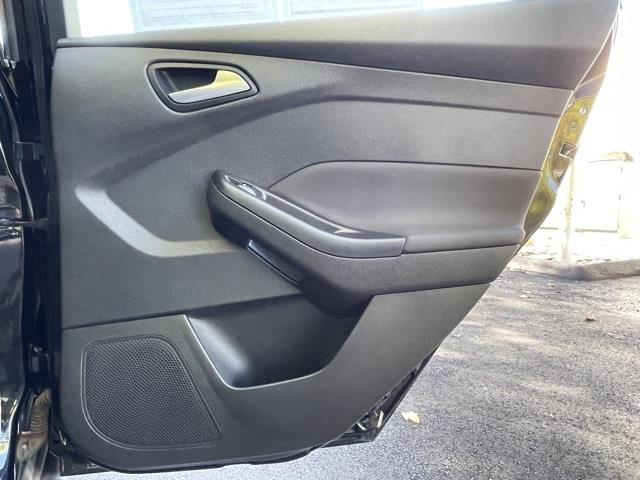 Used Ford Focus SE 2016 | Blasius Federal Road. Brookfield, Connecticut Used Ford Focus SE 2016 | Blasius Federal Road. Brookfield, Connecticut