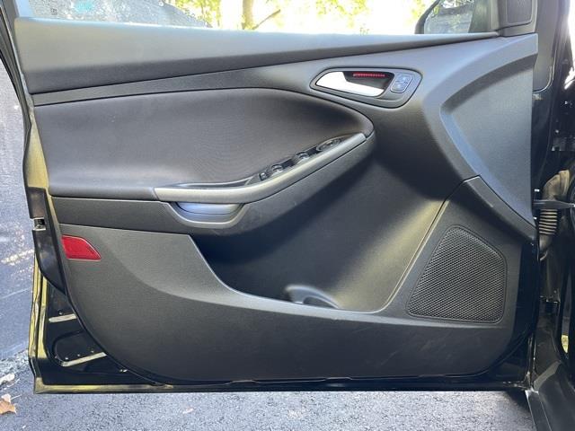 Used Ford Focus SE 2016 | Blasius Federal Road. Brookfield, Connecticut Used Ford Focus SE 2016 | Blasius Federal Road. Brookfield, Connecticut