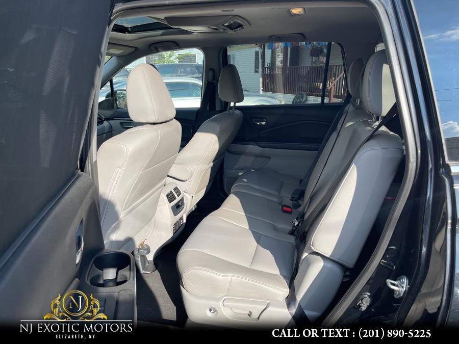 Used Honda Pilot Touring AWD 2017 | NJ Exotic Motors. Elizabeth, New Jersey Used Honda Pilot Touring AWD 2017 | NJ Exotic Motors. Elizabeth, New Jersey