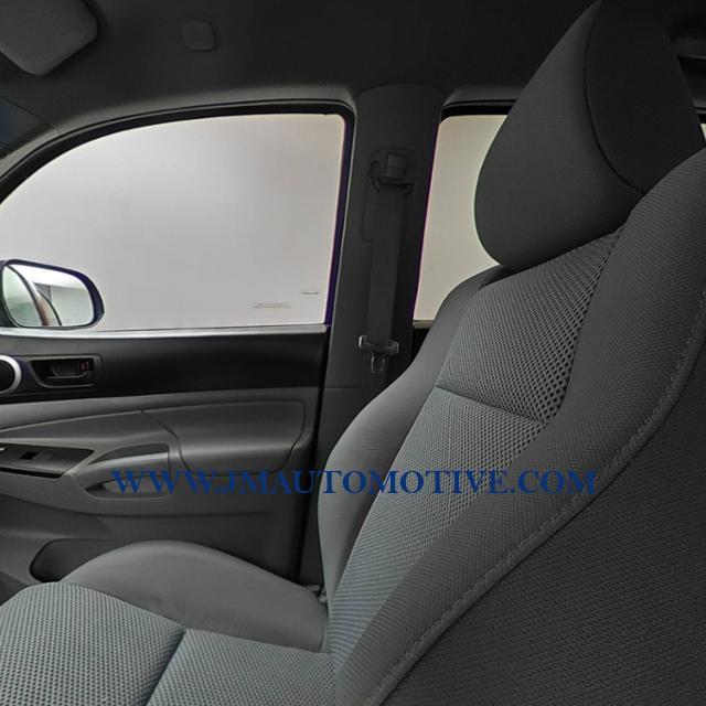 2015 Toyota Tacoma 4WD Double Cab LB V6 AT, available for sale in Naugatuck, Connecticut | J&M Automotive Sls&Svc LLC. Naugatuck, Connecticut 2015 Toyota Tacoma 4WD Double Cab LB V6 AT, available for sale in Naugatuck, Connecticut | J&M Automotive Sls&Svc LLC. Naugatuck, Connecticut