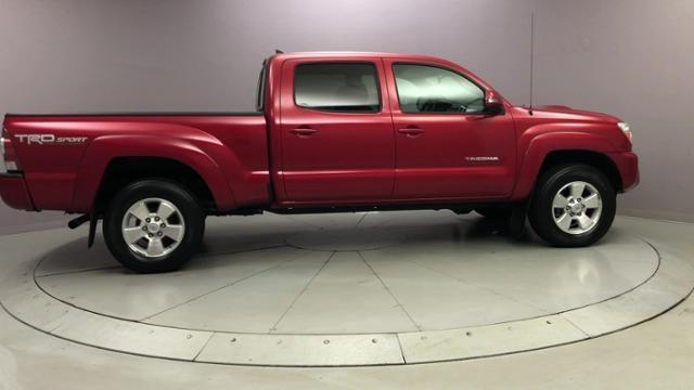2015 Toyota Tacoma 4WD Double Cab LB V6 AT, available for sale in Naugatuck, Connecticut | J&M Automotive Sls&Svc LLC. Naugatuck, Connecticut 2015 Toyota Tacoma 4WD Double Cab LB V6 AT, available for sale in Naugatuck, Connecticut | J&M Automotive Sls&Svc LLC. Naugatuck, Connecticut