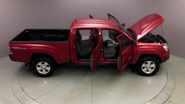 2015 Toyota Tacoma 4WD Double Cab LB V6 AT, available for sale in Naugatuck, Connecticut | J&M Automotive Sls&Svc LLC. Naugatuck, Connecticut 2015 Toyota Tacoma 4WD Double Cab LB V6 AT, available for sale in Naugatuck, Connecticut | J&M Automotive Sls&Svc LLC. Naugatuck, Connecticut