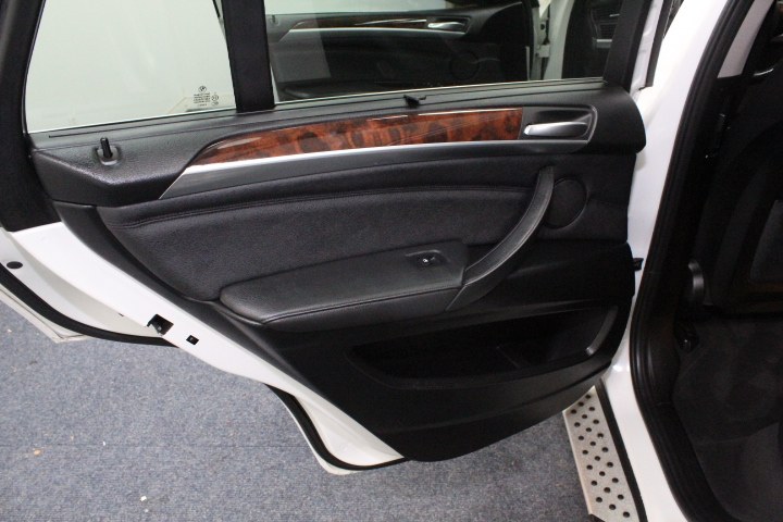 Used BMW X5 AWD 4dr xDrive35i Premium 2013 | New England Auto Sales LLC. Plainville, Connecticut Used BMW X5 AWD 4dr xDrive35i Premium 2013 | New England Auto Sales LLC. Plainville, Connecticut