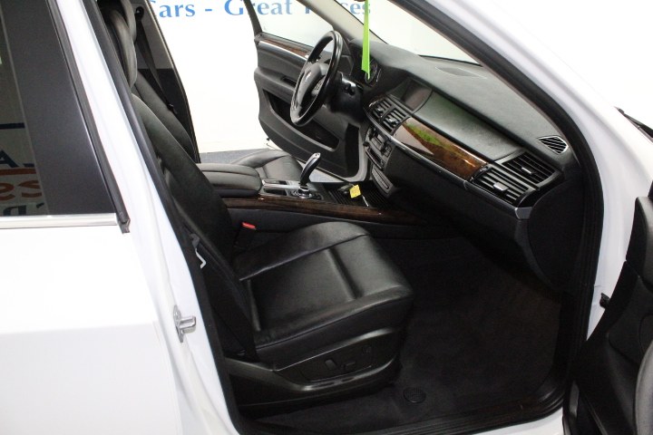 Used BMW X5 AWD 4dr xDrive35i Premium 2013 | New England Auto Sales LLC. Plainville, Connecticut Used BMW X5 AWD 4dr xDrive35i Premium 2013 | New England Auto Sales LLC. Plainville, Connecticut