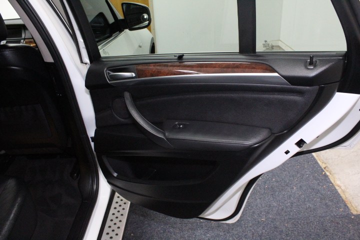 Used BMW X5 AWD 4dr xDrive35i Premium 2013 | New England Auto Sales LLC. Plainville, Connecticut Used BMW X5 AWD 4dr xDrive35i Premium 2013 | New England Auto Sales LLC. Plainville, Connecticut