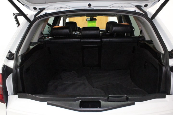 Used BMW X5 AWD 4dr xDrive35i Premium 2013 | New England Auto Sales LLC. Plainville, Connecticut Used BMW X5 AWD 4dr xDrive35i Premium 2013 | New England Auto Sales LLC. Plainville, Connecticut
