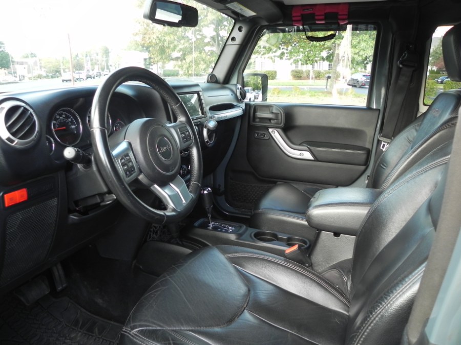 Used Jeep Wrangler 4WD 2dr Rubicon 2013 | Marty Motors Inc. Ridgefield, Connecticut Used Jeep Wrangler 4WD 2dr Rubicon 2013 | Marty Motors Inc. Ridgefield, Connecticut