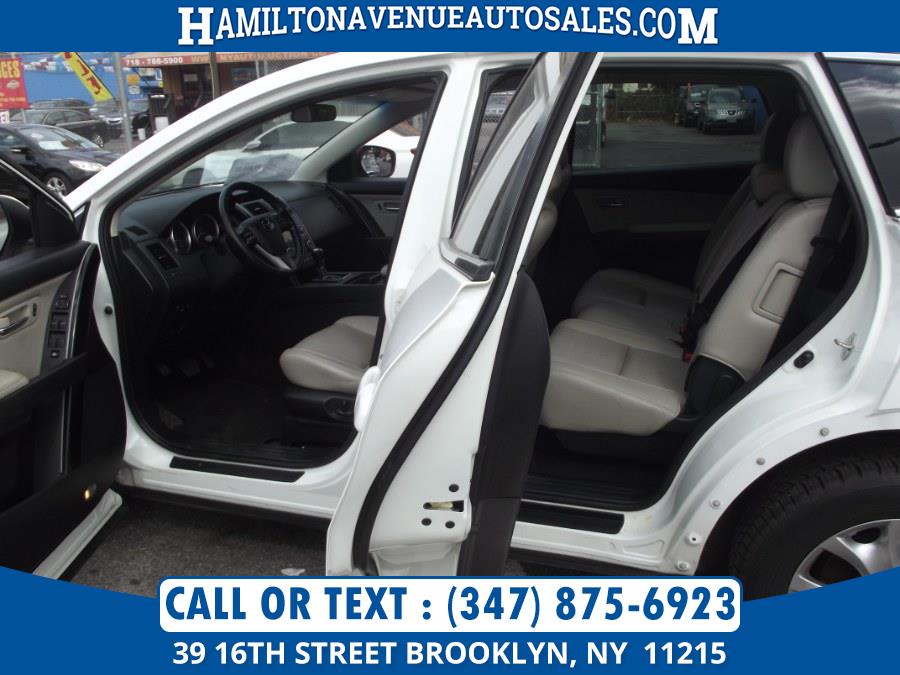 Used Mazda CX-9 AWD 4dr Touring 2013 | Hamilton Avenue Auto Sales DBA Nyautoauction.com. Brooklyn, New York Used Mazda CX-9 AWD 4dr Touring 2013 | Hamilton Avenue Auto Sales DBA Nyautoauction.com. Brooklyn, New York