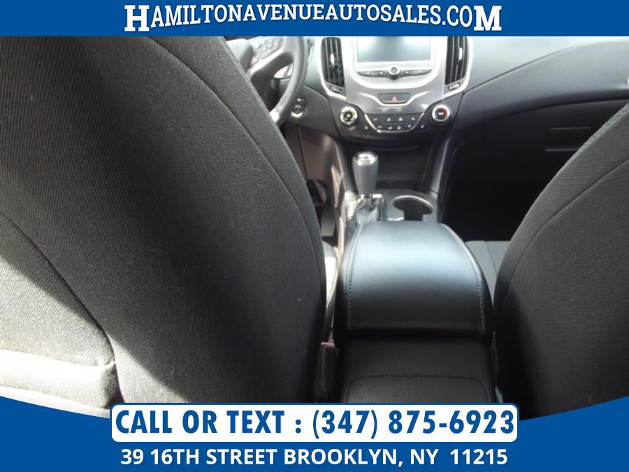 Used Chevrolet Cruze 4dr Sdn Auto LT 2016 | Hamilton Avenue Auto Sales DBA Nyautoauction.com. Brooklyn, New York Used Chevrolet Cruze 4dr Sdn Auto LT 2016 | Hamilton Avenue Auto Sales DBA Nyautoauction.com. Brooklyn, New York