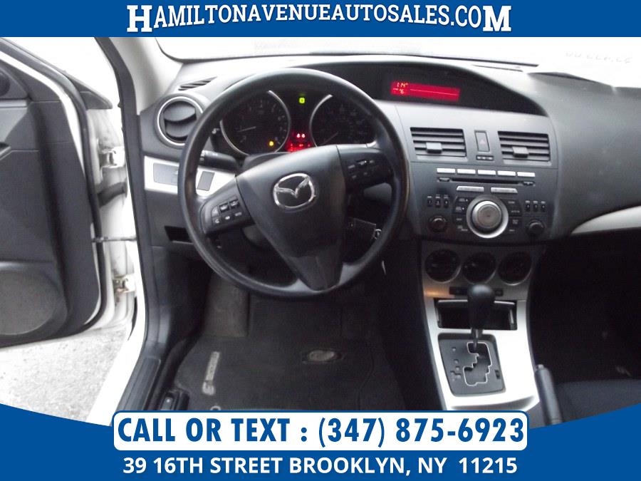 Used Mazda Mazda3 4dr Sdn Auto i SV 2013 | NY Auto Auction. Brooklyn, New York Used Mazda Mazda3 4dr Sdn Auto i SV 2013 | NY Auto Auction. Brooklyn, New York