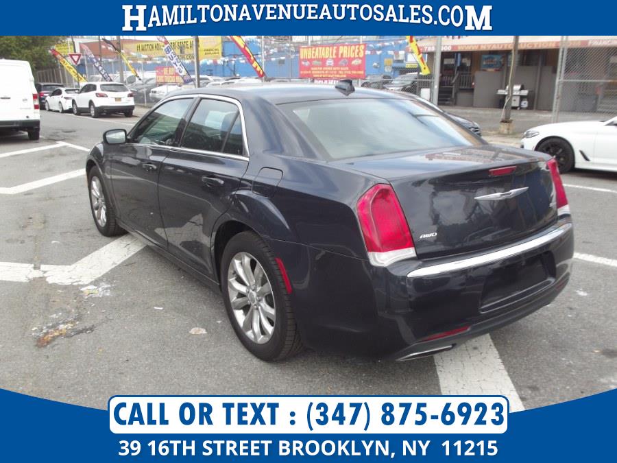 Used Chrysler 300 4dr Sdn Limited AWD 2016 | Hamilton Avenue Auto Sales DBA Nyautoauction.com. Brooklyn, New York Used Chrysler 300 4dr Sdn Limited AWD 2016 | Hamilton Avenue Auto Sales DBA Nyautoauction.com. Brooklyn, New York