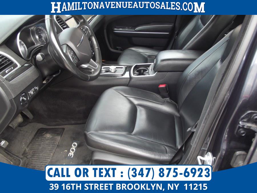 Used Chrysler 300 4dr Sdn Limited AWD 2016 | Hamilton Avenue Auto Sales DBA Nyautoauction.com. Brooklyn, New York Used Chrysler 300 4dr Sdn Limited AWD 2016 | Hamilton Avenue Auto Sales DBA Nyautoauction.com. Brooklyn, New York