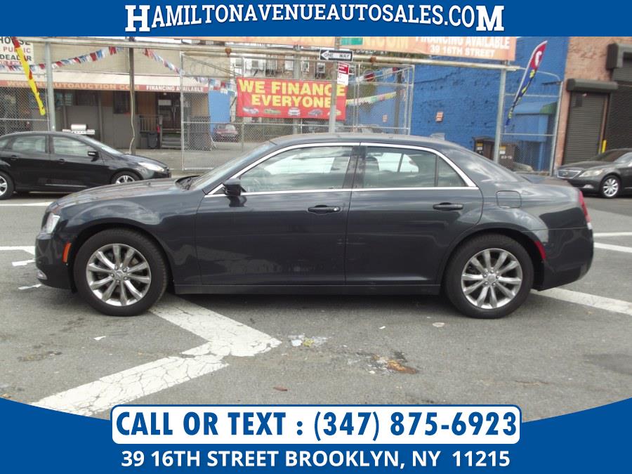 Used Chrysler 300 4dr Sdn Limited AWD 2016 | Hamilton Avenue Auto Sales DBA Nyautoauction.com. Brooklyn, New York Used Chrysler 300 4dr Sdn Limited AWD 2016 | Hamilton Avenue Auto Sales DBA Nyautoauction.com. Brooklyn, New York
