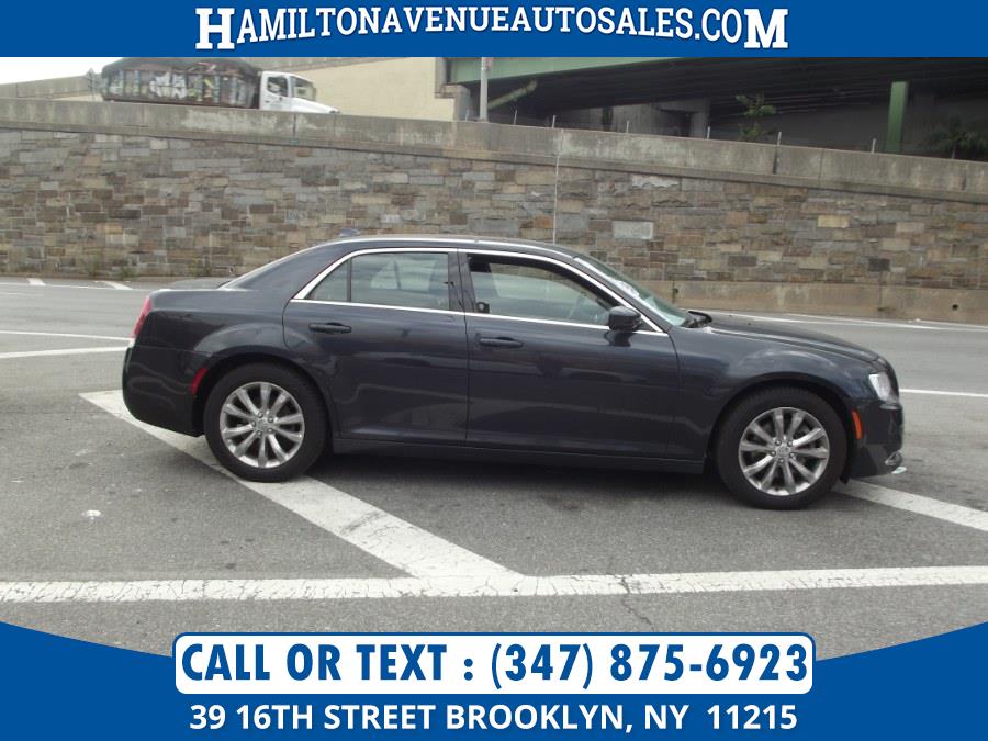 Used Chrysler 300 4dr Sdn Limited AWD 2016 | Hamilton Avenue Auto Sales DBA Nyautoauction.com. Brooklyn, New York Used Chrysler 300 4dr Sdn Limited AWD 2016 | Hamilton Avenue Auto Sales DBA Nyautoauction.com. Brooklyn, New York