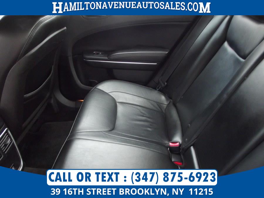 Used Chrysler 300 4dr Sdn Limited AWD 2016 | Hamilton Avenue Auto Sales DBA Nyautoauction.com. Brooklyn, New York Used Chrysler 300 4dr Sdn Limited AWD 2016 | Hamilton Avenue Auto Sales DBA Nyautoauction.com. Brooklyn, New York