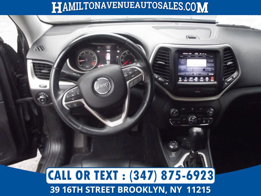 Used Jeep Cherokee 4WD 4dr Limited 2015 | Hamilton Avenue Auto Sales DBA Nyautoauction.com. Brooklyn, New York Used Jeep Cherokee 4WD 4dr Limited 2015 | Hamilton Avenue Auto Sales DBA Nyautoauction.com. Brooklyn, New York