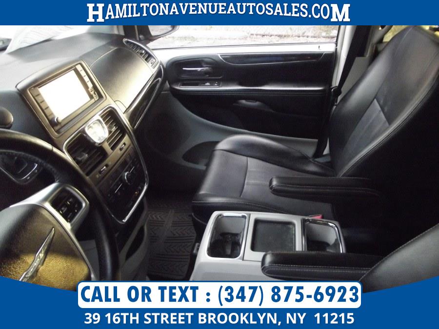 Used Chrysler Town & Country 4dr Wgn Touring-L 2013 | Hamilton Avenue Auto Sales DBA Nyautoauction.com. Brooklyn, New York Used Chrysler Town & Country 4dr Wgn Touring-L 2013 | Hamilton Avenue Auto Sales DBA Nyautoauction.com. Brooklyn, New York