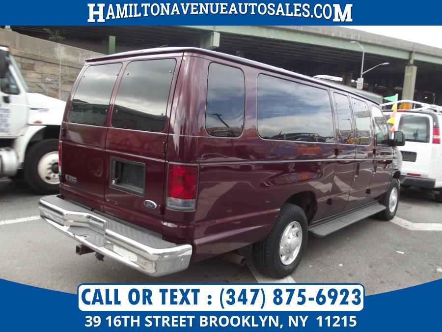 Used Ford Econoline Wagon XLT 2005 | Hamilton Avenue Auto Sales DBA Nyautoauction.com. Brooklyn, New York Used Ford Econoline Wagon XLT 2005 | Hamilton Avenue Auto Sales DBA Nyautoauction.com. Brooklyn, New York