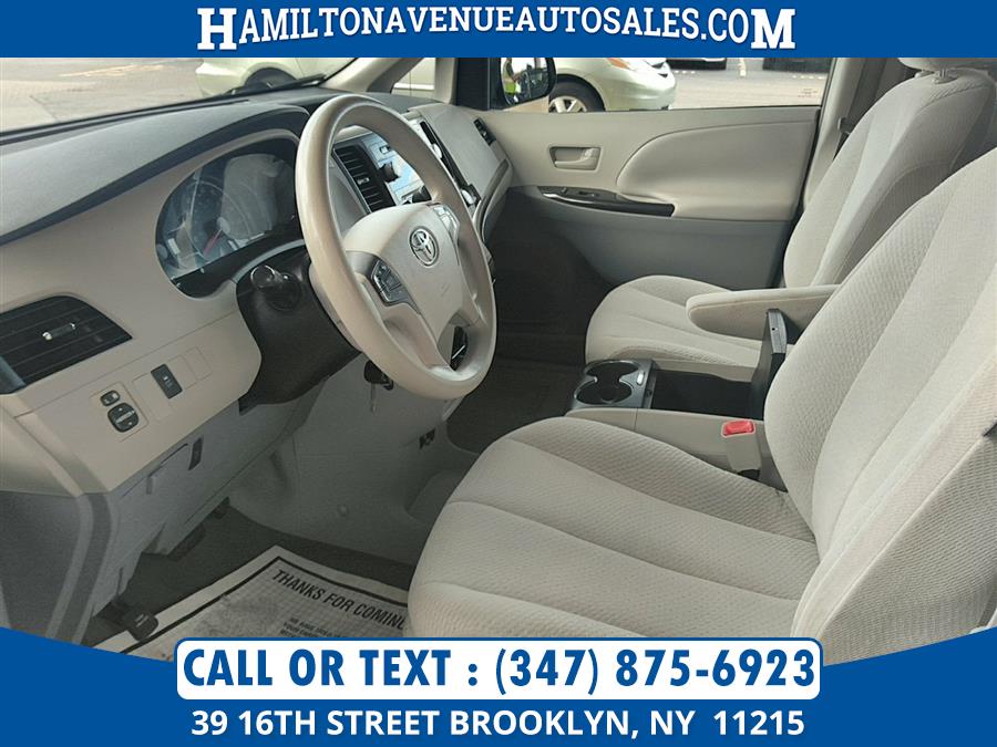 Used Toyota Sienna 5dr 7-Pass Van V6 LE AWD 2011 | Hamilton Avenue Auto Sales DBA Nyautoauction.com. Brooklyn, New York Used Toyota Sienna 5dr 7-Pass Van V6 LE AWD 2011 | Hamilton Avenue Auto Sales DBA Nyautoauction.com. Brooklyn, New York