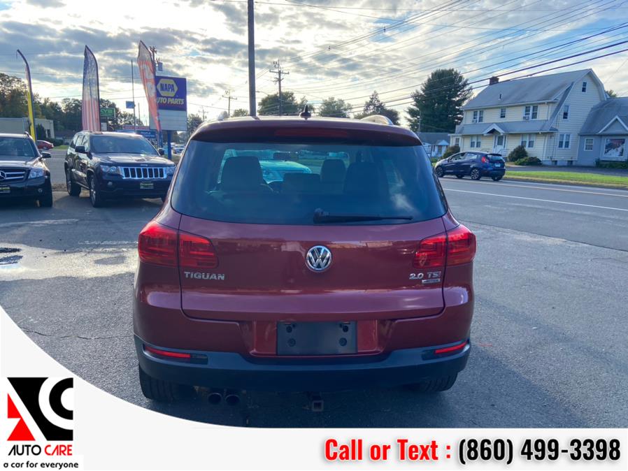 2012 Volkswagen Tiguan 4WD 4dr Auto SE w/Sunroof & Nav, available for sale in Vernon , Connecticut | Auto Care Motors. Vernon , Connecticut 2012 Volkswagen Tiguan 4WD 4dr Auto SE w/Sunroof & Nav, available for sale in Vernon , Connecticut | Auto Care Motors. Vernon , Connecticut
