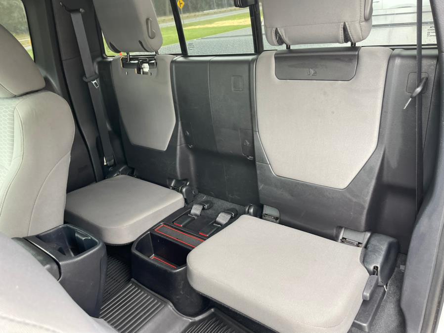 2018 Toyota Tacoma SR5 Access Cab 6'' Bed I4 4x4 AT (Natl), available for sale in South Windsor, Connecticut | Mike And Tony Auto Sales, Inc. South Windsor, Connecticut 2018 Toyota Tacoma SR5 Access Cab 6'' Bed I4 4x4 AT (Natl), available for sale in South Windsor, Connecticut | Mike And Tony Auto Sales, Inc. South Windsor, Connecticut