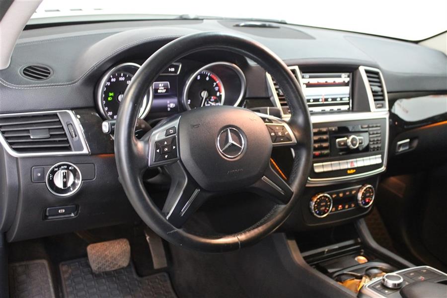 Used Mercedes-benz Gl 550 4MATIC 2015 | Fast Track Motors. Paterson, New Jersey Used Mercedes-benz Gl 550 4MATIC 2015 | Fast Track Motors. Paterson, New Jersey