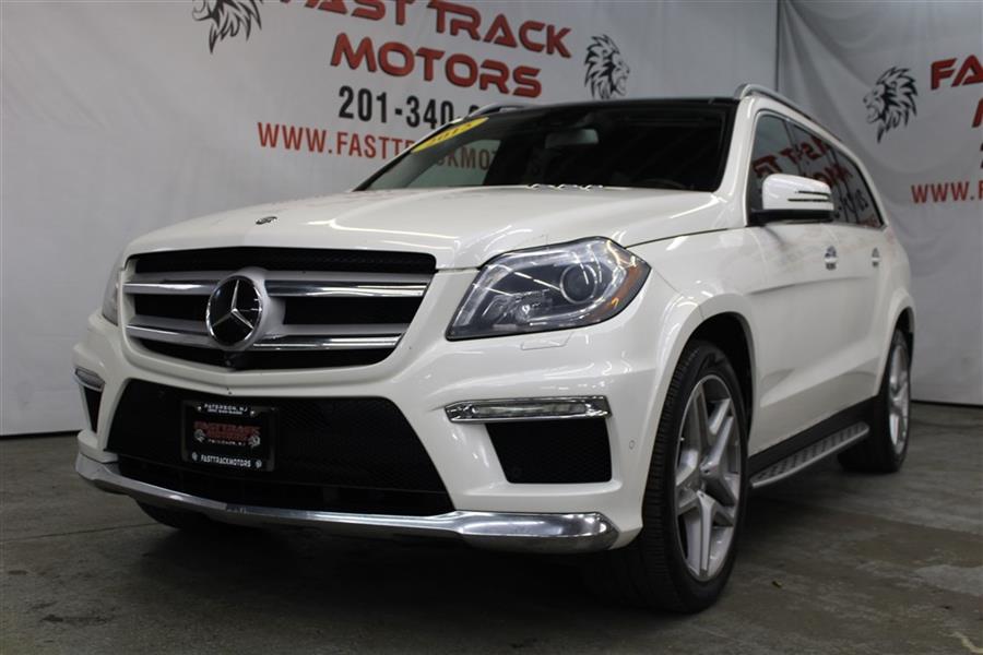 Used Mercedes-benz Gl 550 4MATIC 2015 | Fast Track Motors. Paterson, New Jersey Used Mercedes-benz Gl 550 4MATIC 2015 | Fast Track Motors. Paterson, New Jersey