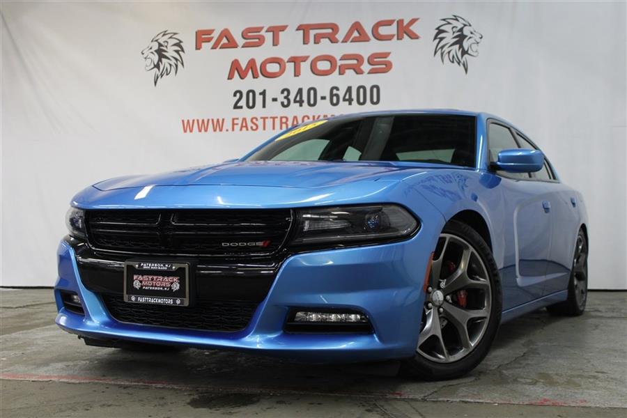 2015 Dodge Charger SXT, available for sale in Paterson, New Jersey | Fast Track Motors. Paterson, New Jersey