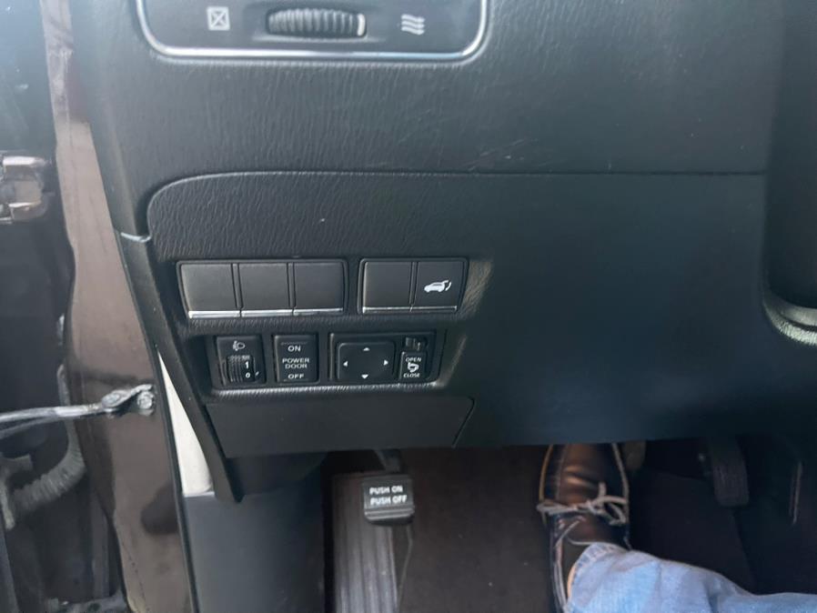 Used Infiniti QX56 4WD 4dr 7-passenger 2011 | Brooklyn Auto Mall LLC. Brooklyn, New York Used Infiniti QX56 4WD 4dr 7-passenger 2011 | Brooklyn Auto Mall LLC. Brooklyn, New York