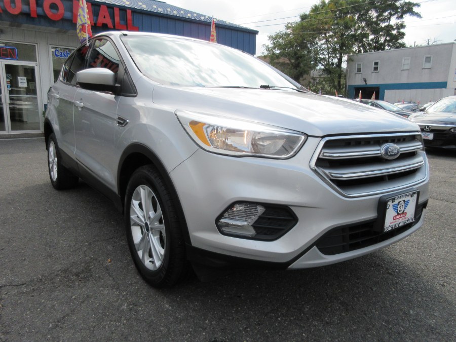 2017 Ford Escape SE 4WD, available for sale in Linden, New Jersey | Route 27 Auto Mall. Linden, New Jersey 2017 Ford Escape SE 4WD, available for sale in Linden, New Jersey | Route 27 Auto Mall. Linden, New Jersey