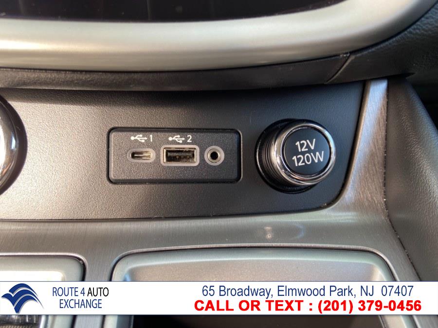 Used Nissan Murano AWD S 2019 | Route 4 Auto Exchange. Elmwood Park, New Jersey Used Nissan Murano AWD S 2019 | Route 4 Auto Exchange. Elmwood Park, New Jersey