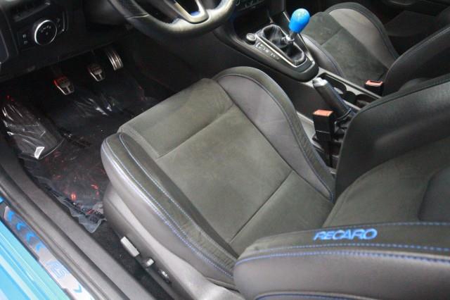 Used Ford Focus RS AWD w/ Navi & rearCam 2017 | Car Revolution. Maple Shade, New Jersey Used Ford Focus RS AWD w/ Navi & rearCam 2017 | Car Revolution. Maple Shade, New Jersey