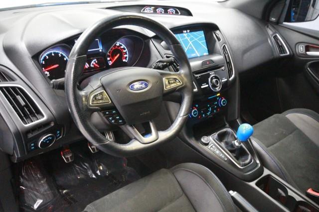 Used Ford Focus RS AWD w/ Navi & rearCam 2017 | Car Revolution. Maple Shade, New Jersey Used Ford Focus RS AWD w/ Navi & rearCam 2017 | Car Revolution. Maple Shade, New Jersey