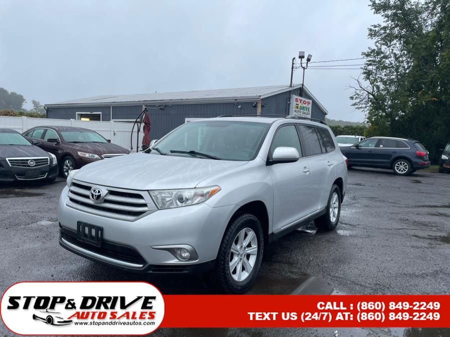 2013 Toyota Highlander 4WD 4dr V6 (Natl), available for sale in East Windsor, Connecticut | Stop & Drive Auto Sales. East Windsor, Connecticut