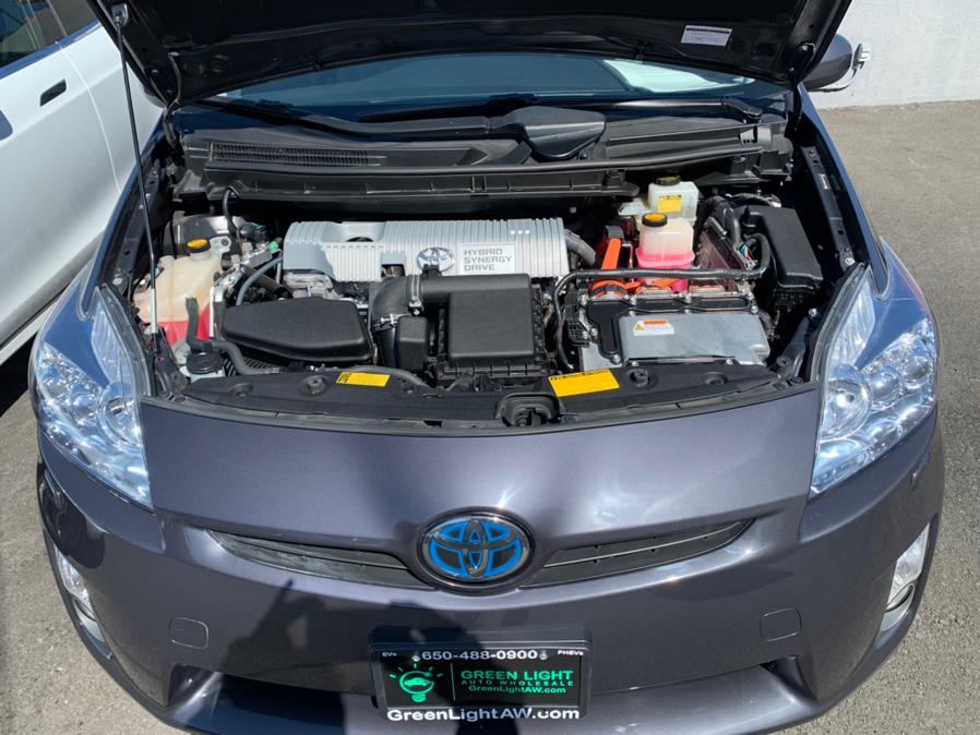 Used Toyota Prius Five w/ Tech Pkg 2010 | Green Light Auto Wholesale. Daly City, California Used Toyota Prius Five w/ Tech Pkg 2010 | Green Light Auto Wholesale. Daly City, California
