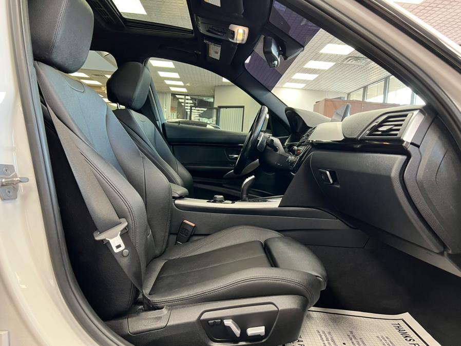Used BMW 3 Series 4dr Sdn 328i RWD SULEV 2016 | Power Motors East. Massapequa Park, New York Used BMW 3 Series 4dr Sdn 328i RWD SULEV 2016 | Power Motors East. Massapequa Park, New York
