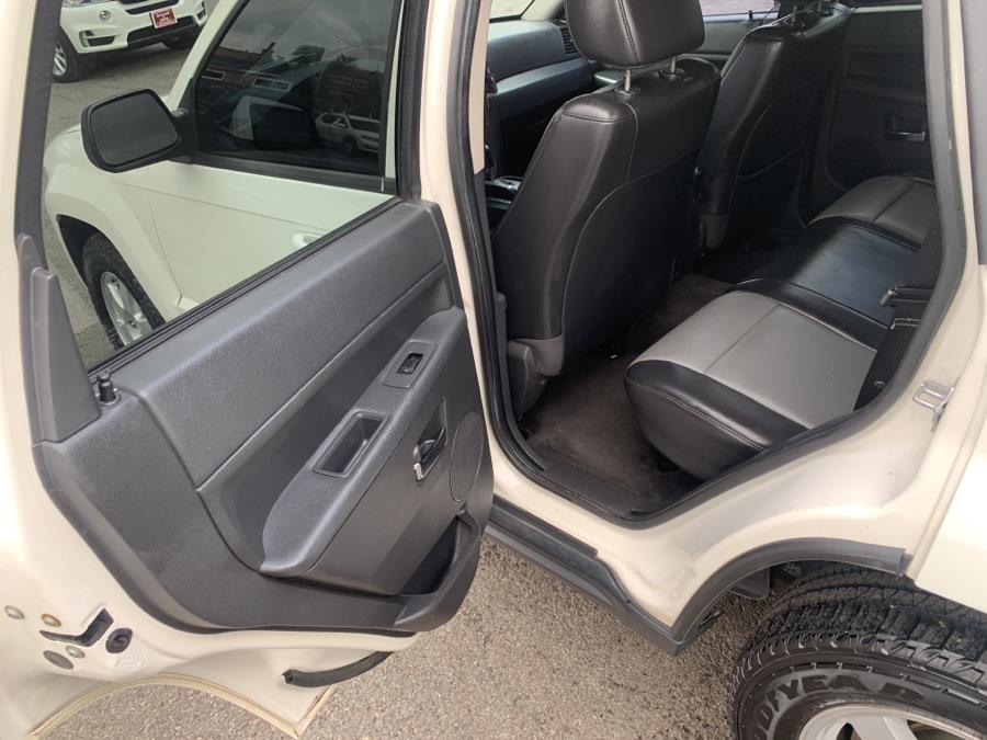 2010 Jeep Grand Cherokee 4WD 4dr Laredo, available for sale in Irvington , New Jersey | Auto Haus of Irvington Corp. Irvington , New Jersey 2010 Jeep Grand Cherokee 4WD 4dr Laredo, available for sale in Irvington , New Jersey | Auto Haus of Irvington Corp. Irvington , New Jersey