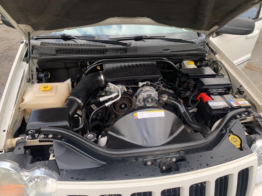 2010 Jeep Grand Cherokee 4WD 4dr Laredo, available for sale in Irvington , New Jersey | Auto Haus of Irvington Corp. Irvington , New Jersey 2010 Jeep Grand Cherokee 4WD 4dr Laredo, available for sale in Irvington , New Jersey | Auto Haus of Irvington Corp. Irvington , New Jersey