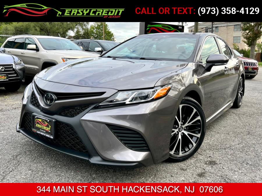 2018 Toyota Camry SE Auto (Natl), available for sale in NEWARK, New Jersey | Easy Credit of Jersey. NEWARK, New Jersey