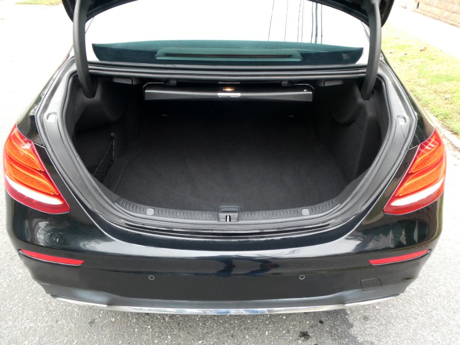 Used Mercedes-benz E-class E 300 2019 | Auto Expo Ent Inc.. Great Neck, New York Used Mercedes-benz E-class E 300 2019 | Auto Expo Ent Inc.. Great Neck, New York