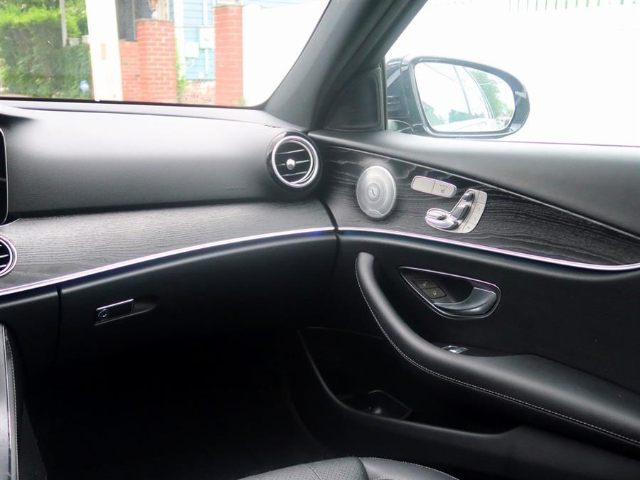 Used Mercedes-benz E-class E 300 2018 | Auto Expo Ent Inc.. Great Neck, New York Used Mercedes-benz E-class E 300 2018 | Auto Expo Ent Inc.. Great Neck, New York
