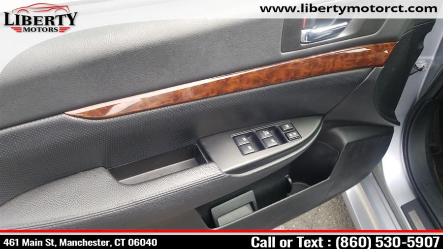 Used Subaru Legacy 4dr Sdn H4 Auto 2.5i Limited 2013 | Liberty Motors. Manchester, Connecticut Used Subaru Legacy 4dr Sdn H4 Auto 2.5i Limited 2013 | Liberty Motors. Manchester, Connecticut