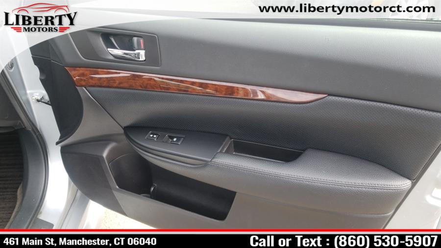 Used Subaru Legacy 4dr Sdn H4 Auto 2.5i Limited 2013 | Liberty Motors. Manchester, Connecticut Used Subaru Legacy 4dr Sdn H4 Auto 2.5i Limited 2013 | Liberty Motors. Manchester, Connecticut